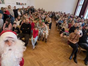 A Mikulás a gyerek-istentiszteleten