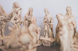 Isten szeretetének ajtaja nem zárult be! – Püspökeink karácsonyi pásztorlevele