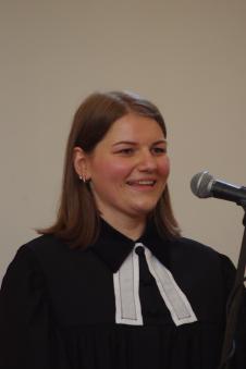 Somogyvári Flóra